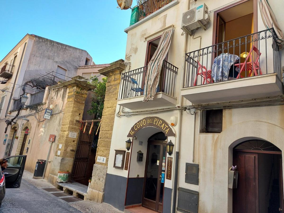 切法卢Casa Vittorio公寓 外观 照片